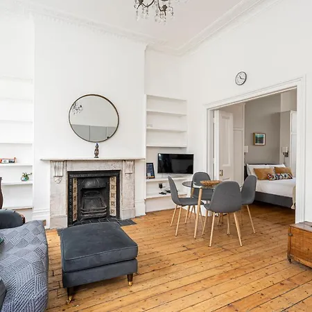 Chic Apartment Near Kensington Palace London Exterior photo
