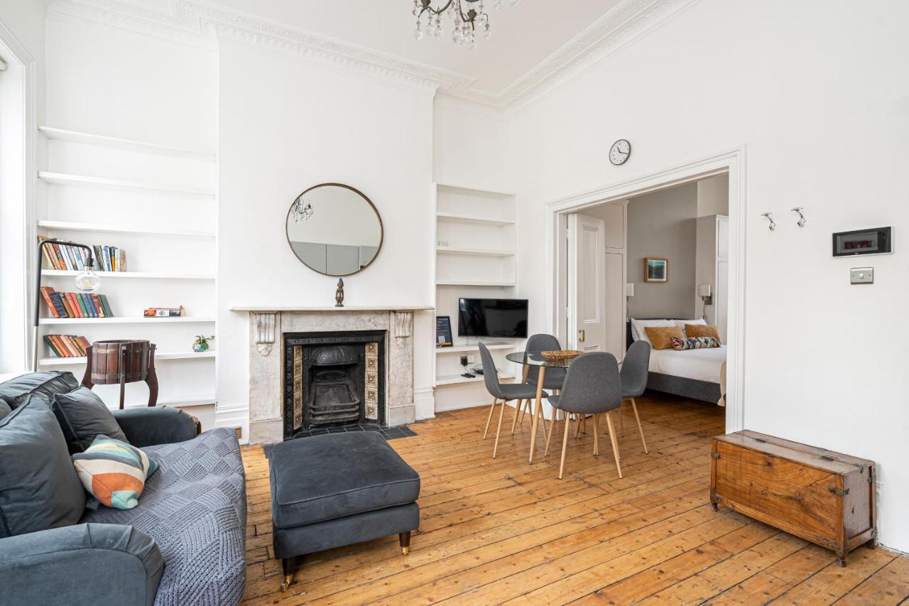 Chic Near Kensington Palace Apartment *