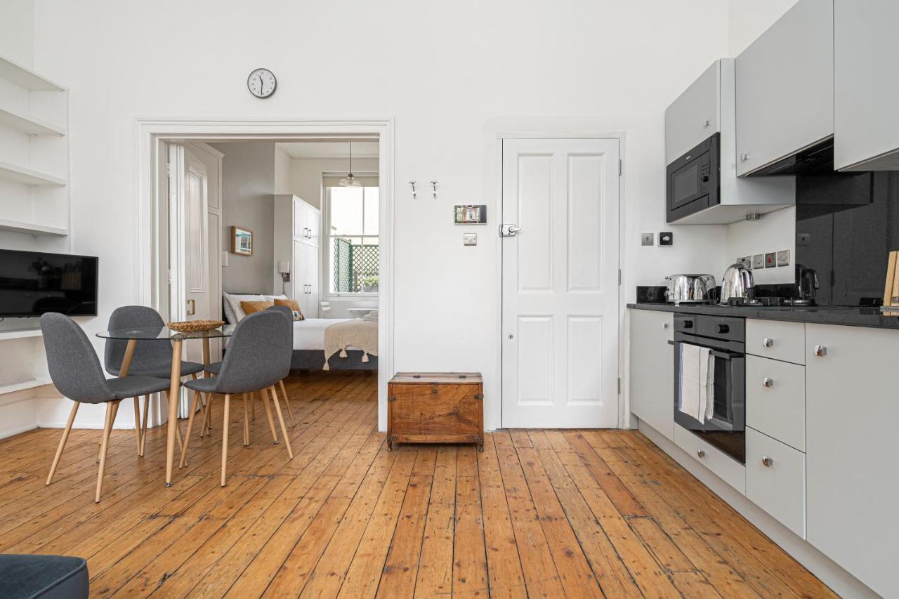 Chic Near Kensington Palace Apartment *