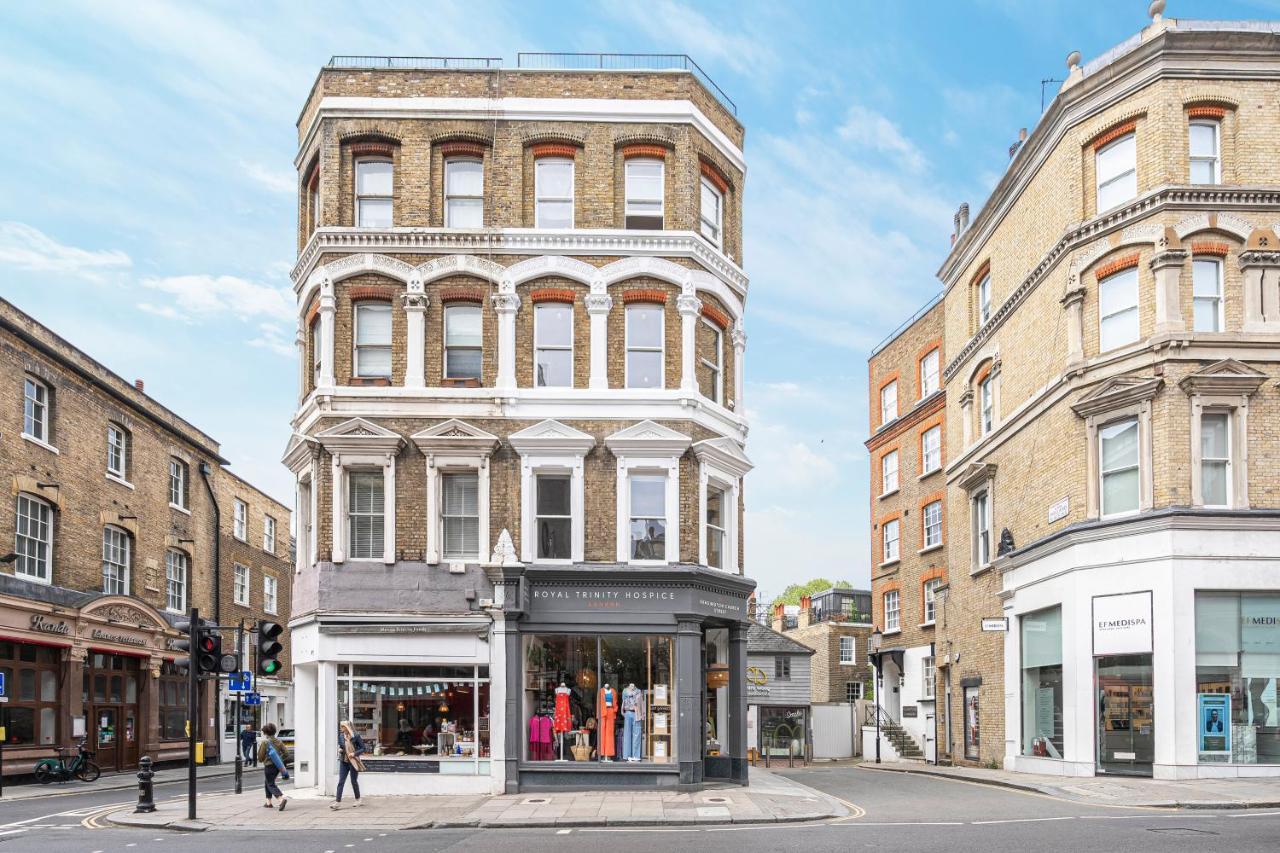 Chic Near Kensington Palace