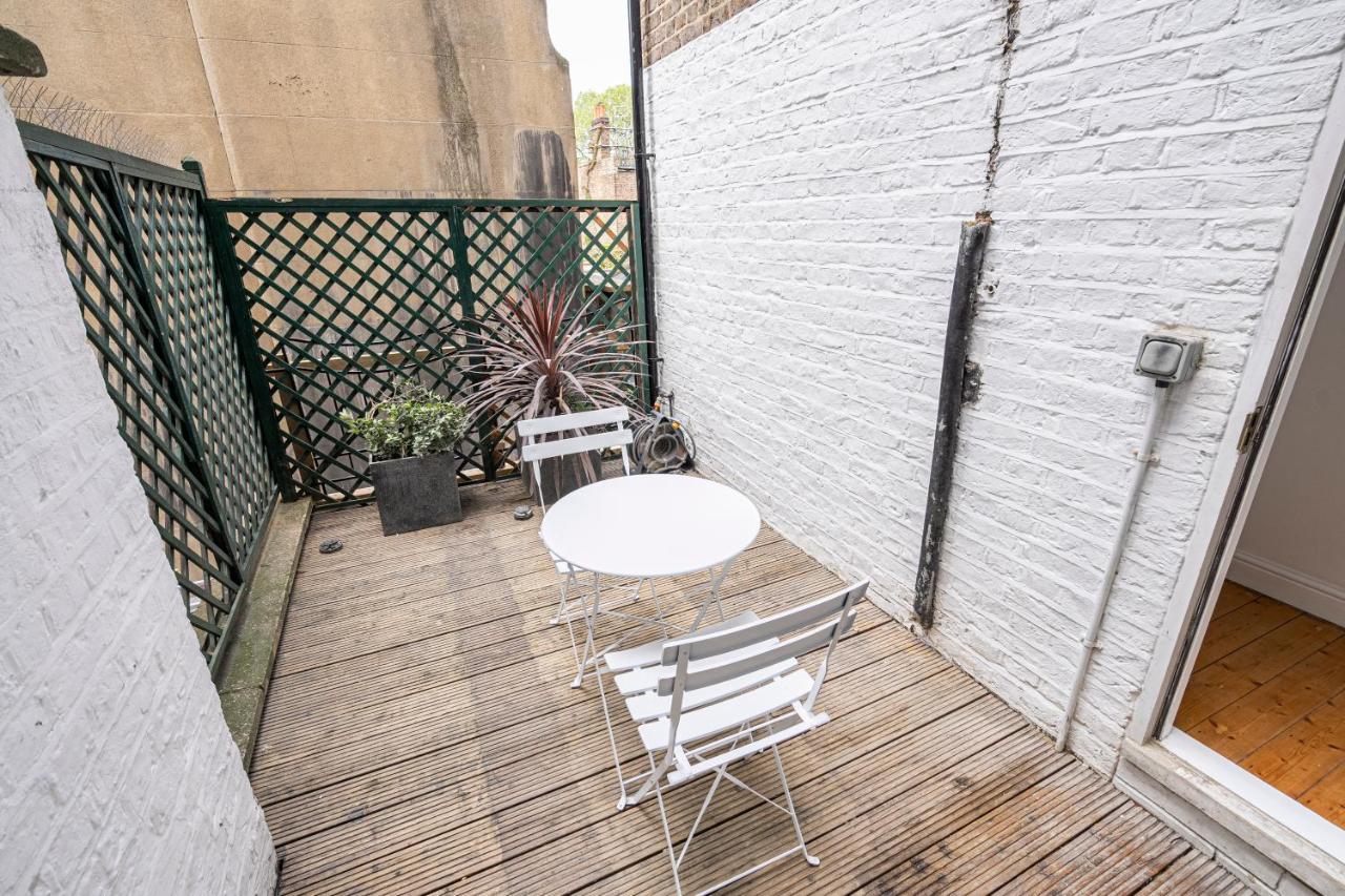 Chic Near Kensington Palace Apartment *